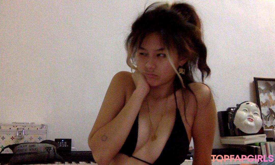 Beforeiko model exclusive pic