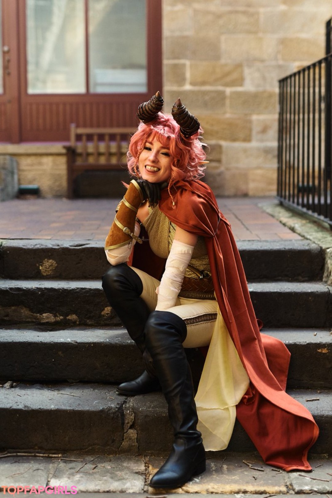 FallCosplay nice star pic
