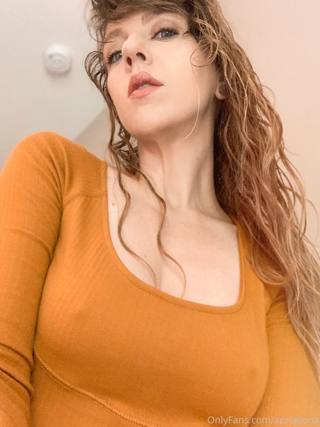 blonde secretary onlyfans hot photo