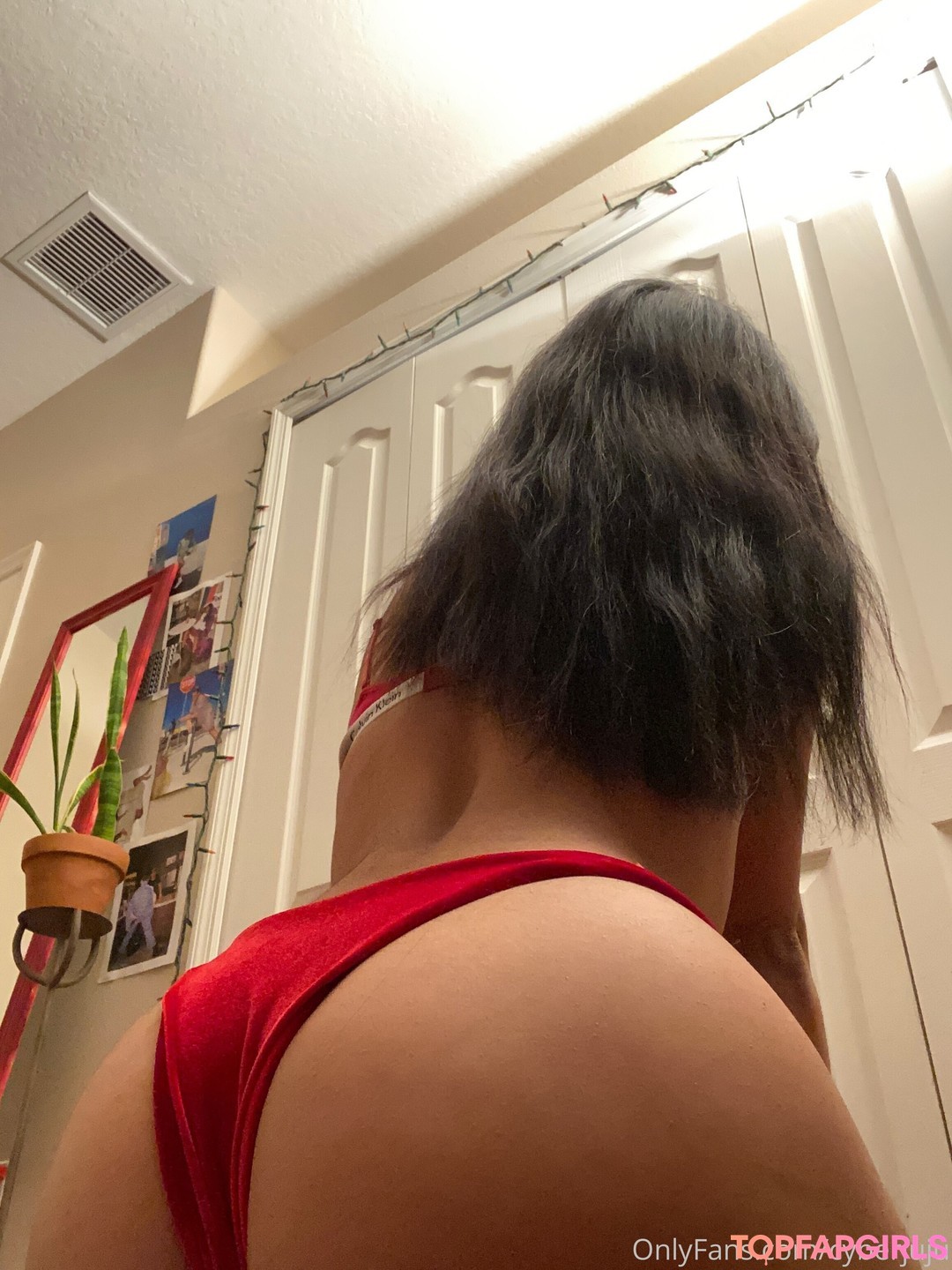 Cyberjuju nude actress galleries