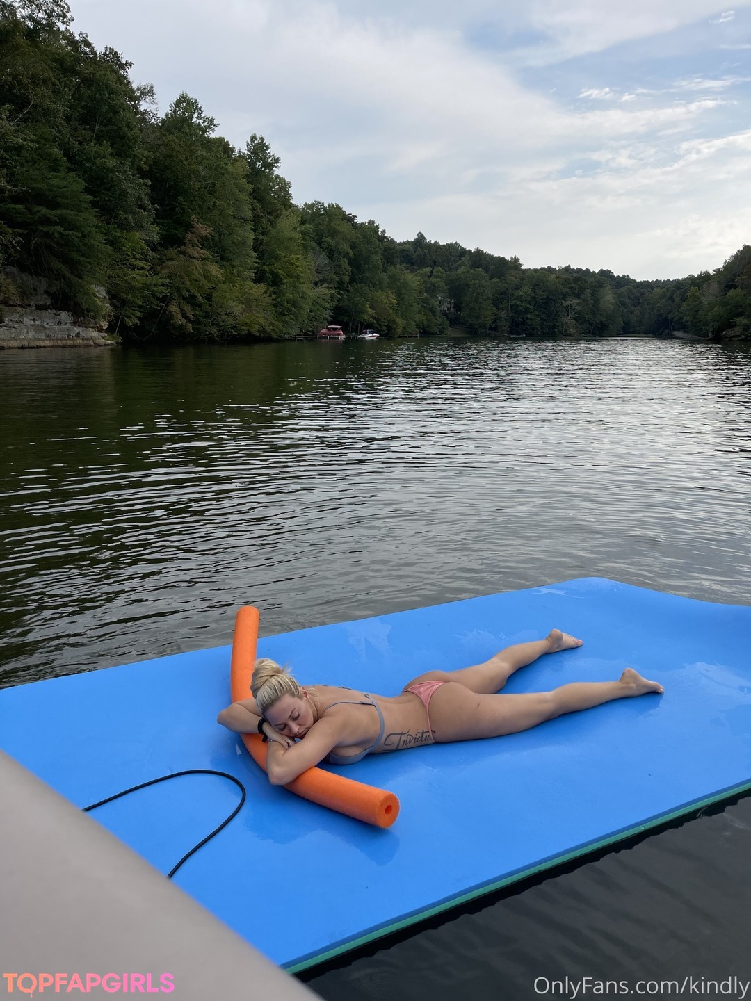 famous asian onlyfans adult images