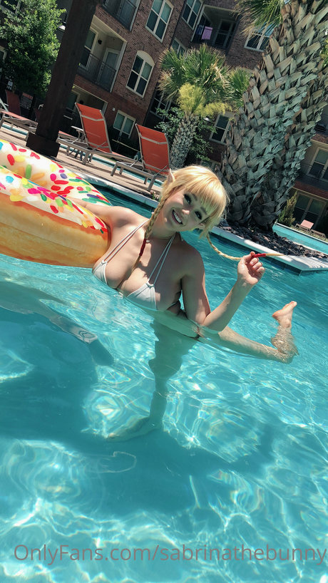 petite skinny onlyfans nudes image