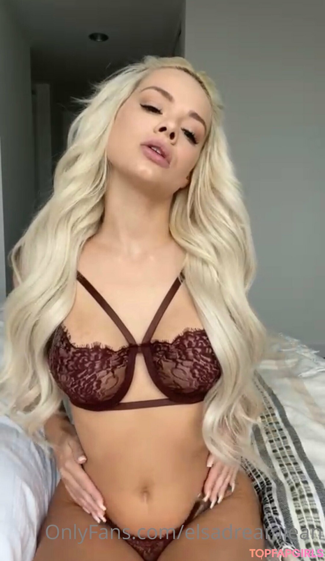 skinny babe onlyfans xxx photo
