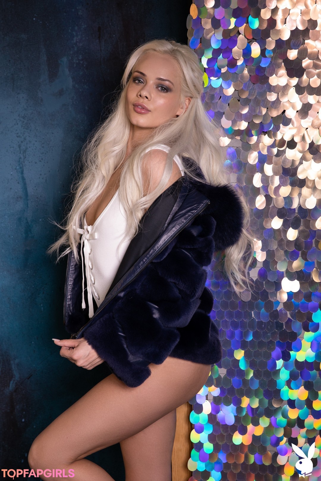 amateur blonde onlyfans hd photos