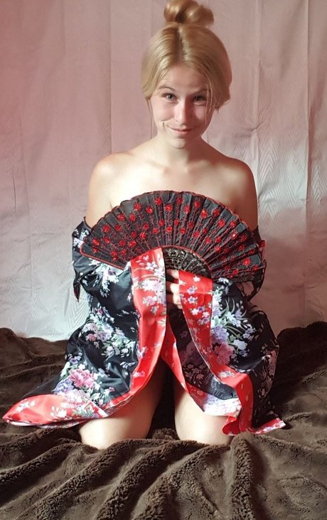 black female onlyfans hot images