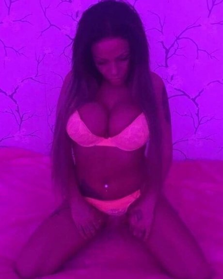 teen topless onlyfans free picture