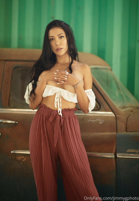 hijabi onlyfans hot porn picture