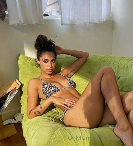 Undercover freak naked model photos