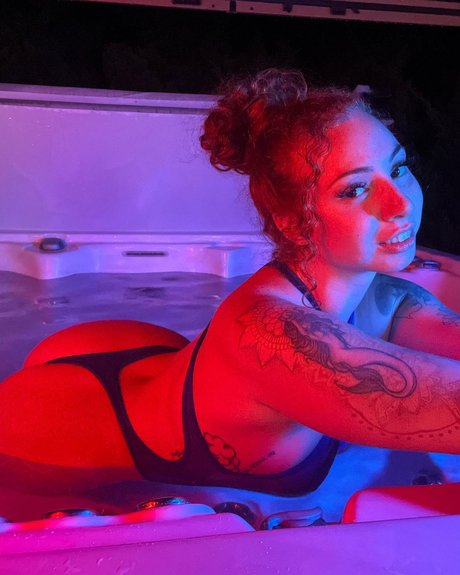 Pipermpeach sexy star gallery