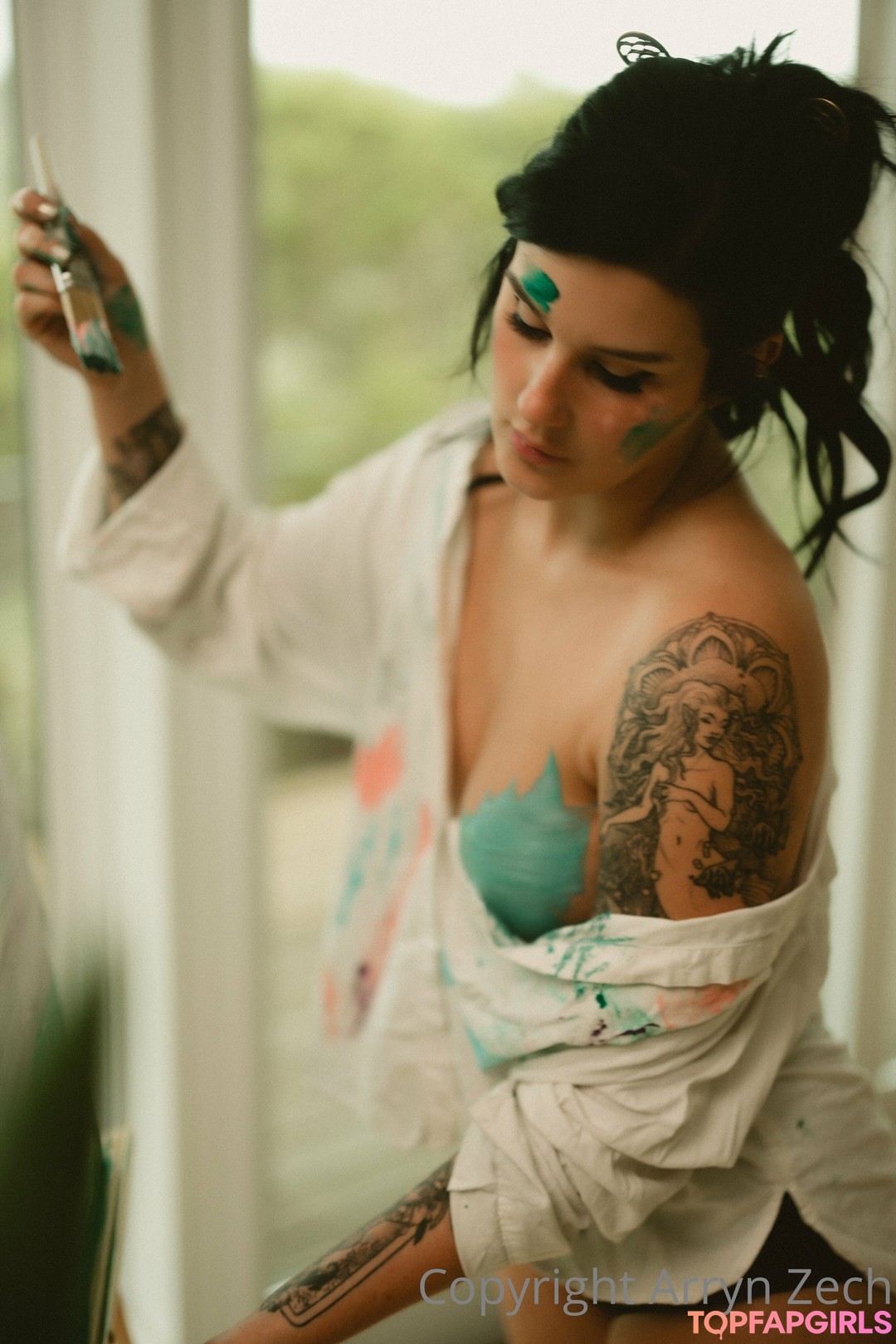 Arryn Zech sexy pornstar archive