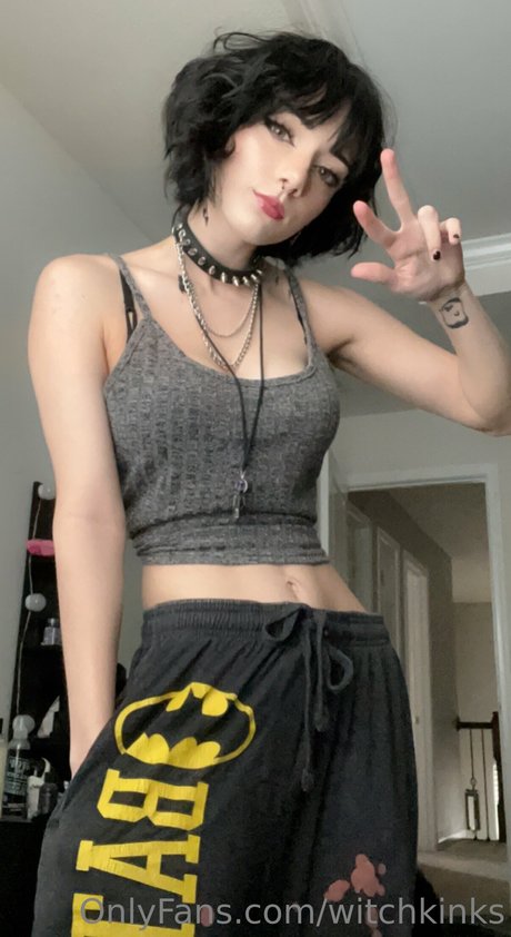 brunette petite onlyfans porn picture