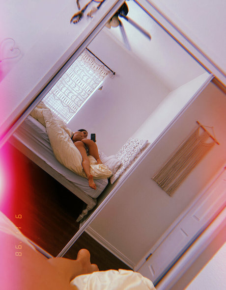 sexy ladyboy onlyfans hot pics