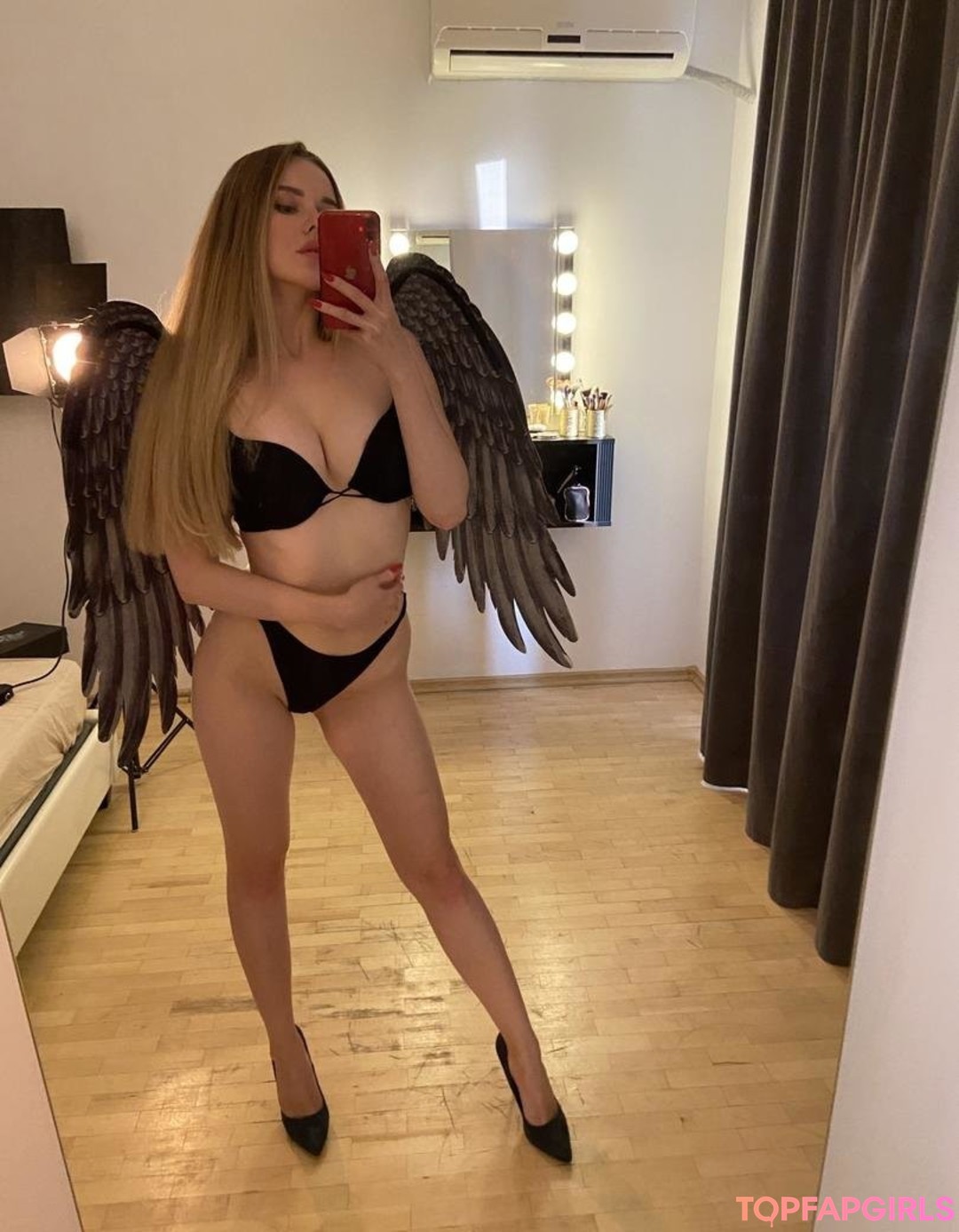 tasya666 pornstar hot photo