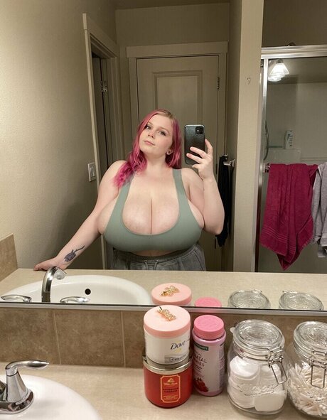 ladyboy asian onlyfans beautiful naked pictures