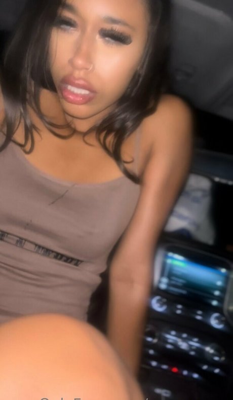 dripping pussy onlyfans beautiful img