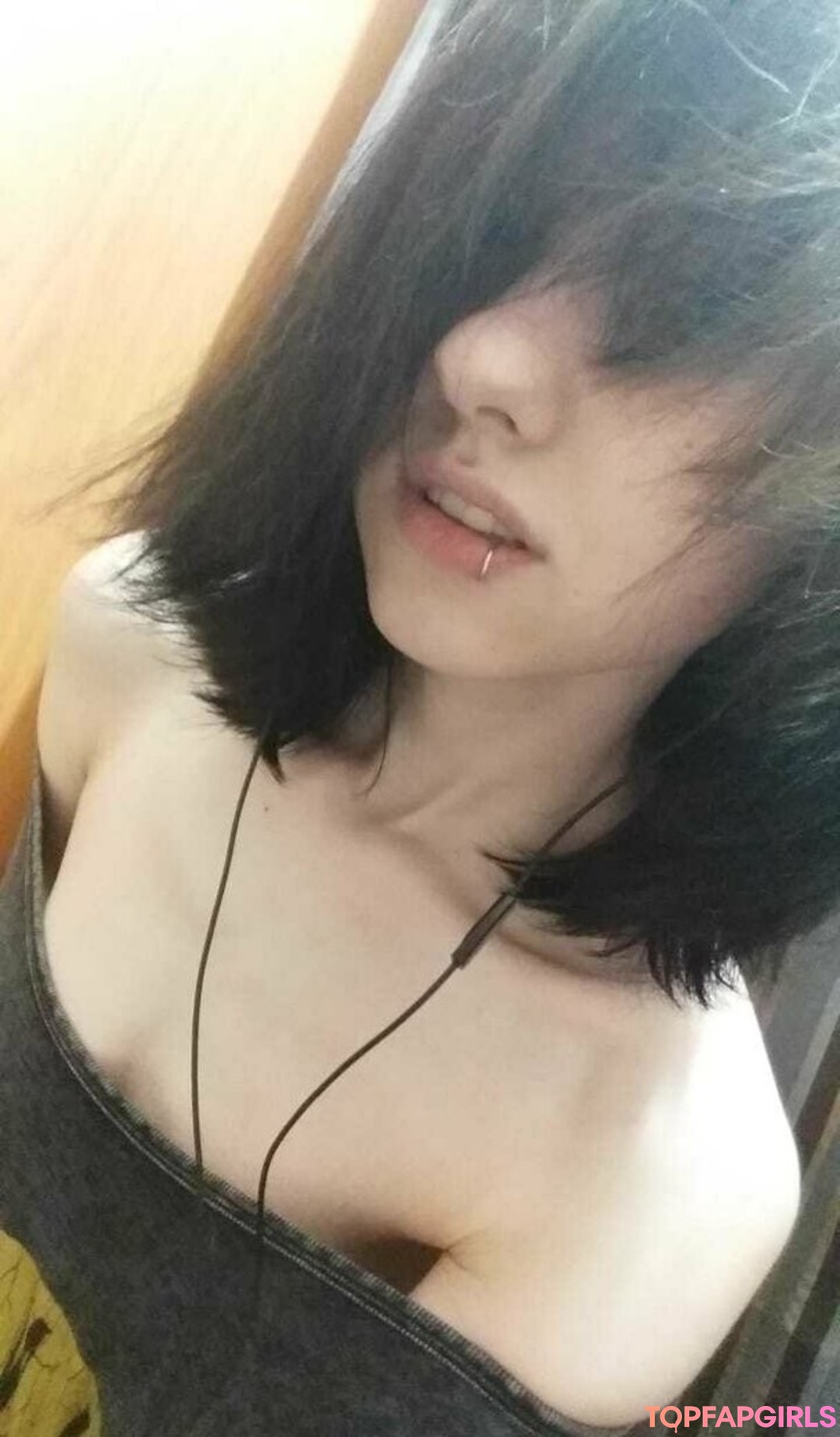 Little Emo Kitten porn actress photo