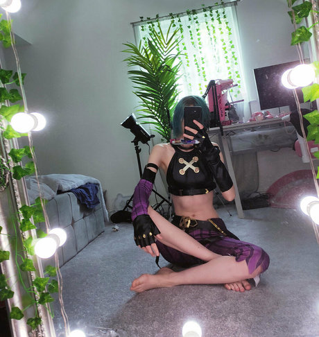 Little Emo Kitten porn star gallery