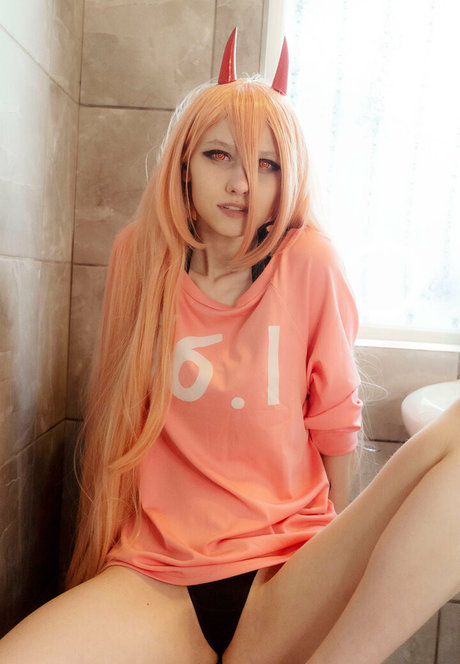 Little Emo Kitten pornstar sexy photos