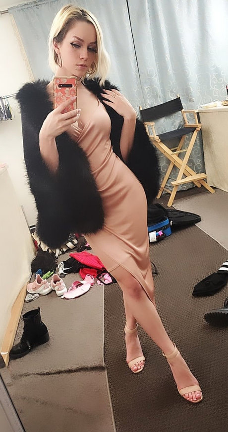 curvy lesbian onlyfans sexy xxx pics