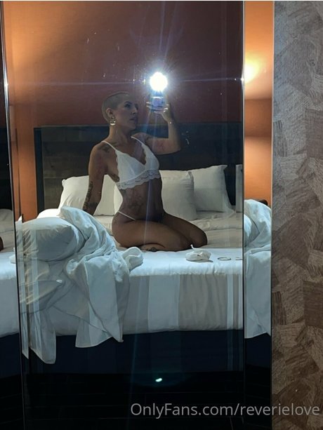 teen natural tits onlyfans sexy xxx pic