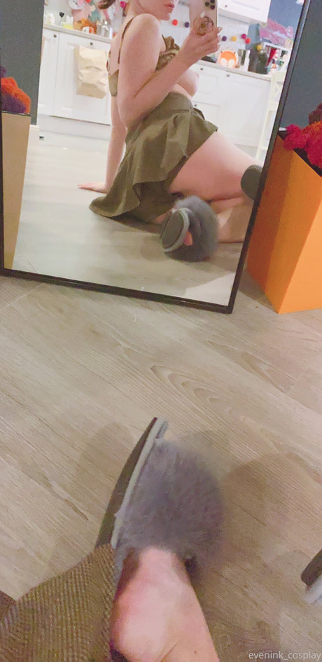 down onlyfans naked pic