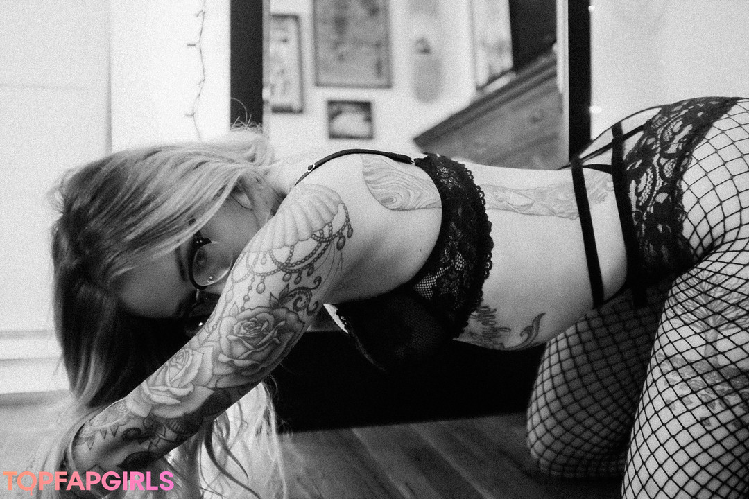 fat pussy onlyfans art nude image