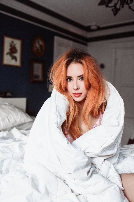 petite blonde onlyfans nude pics