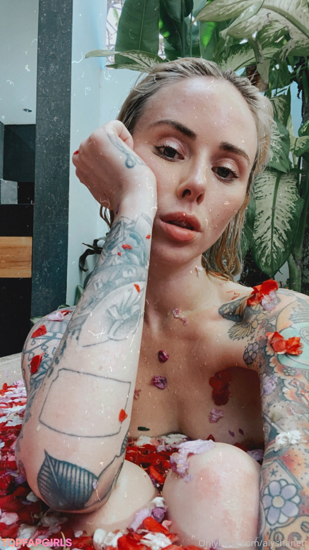 mature fake tits onlyfans art xxx galleries