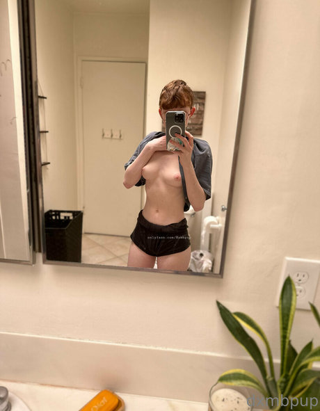 dxmbpup pornstar naked picture