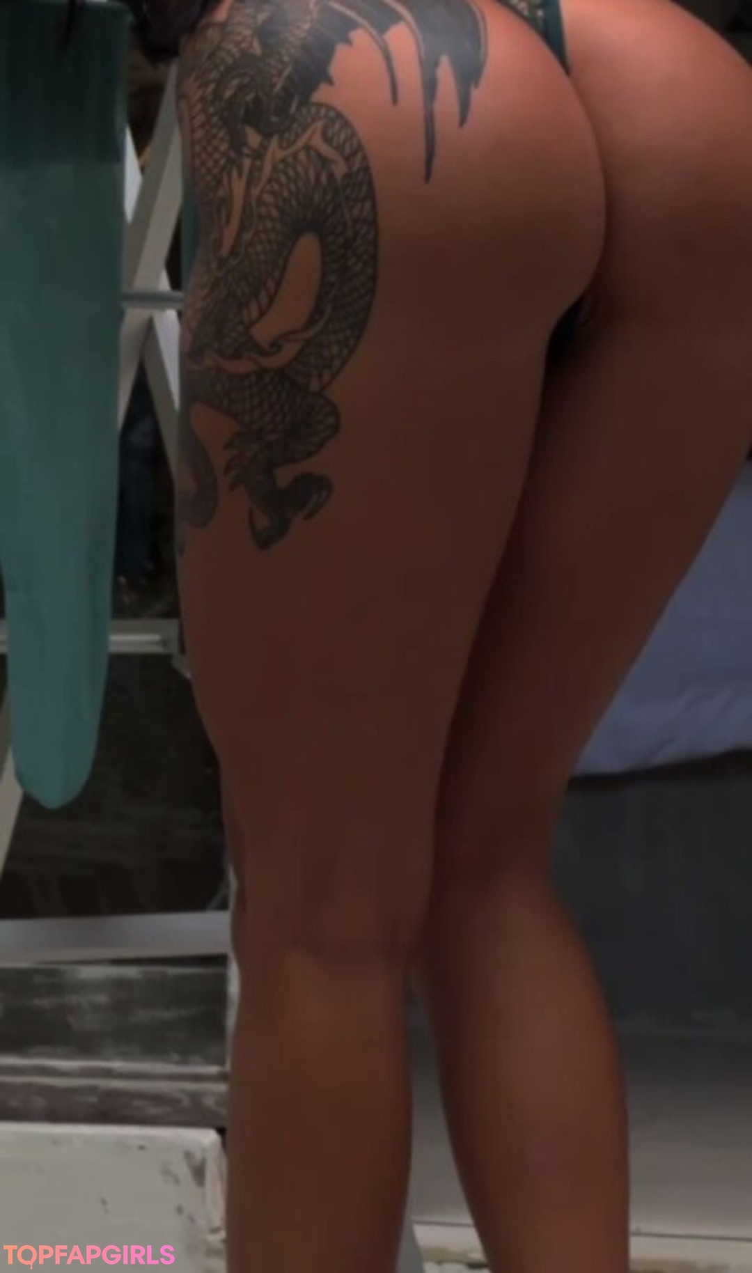 sex milf onlyfans pornographic image