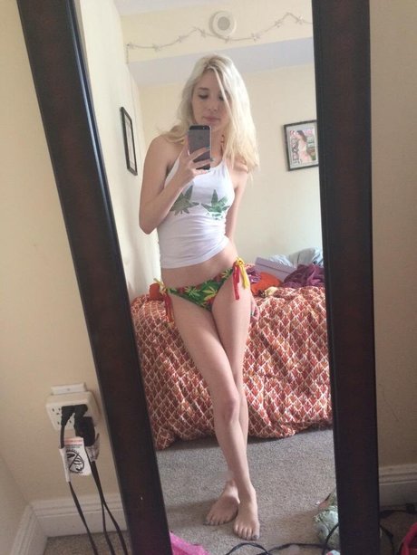 Piper Perri star naked pictures