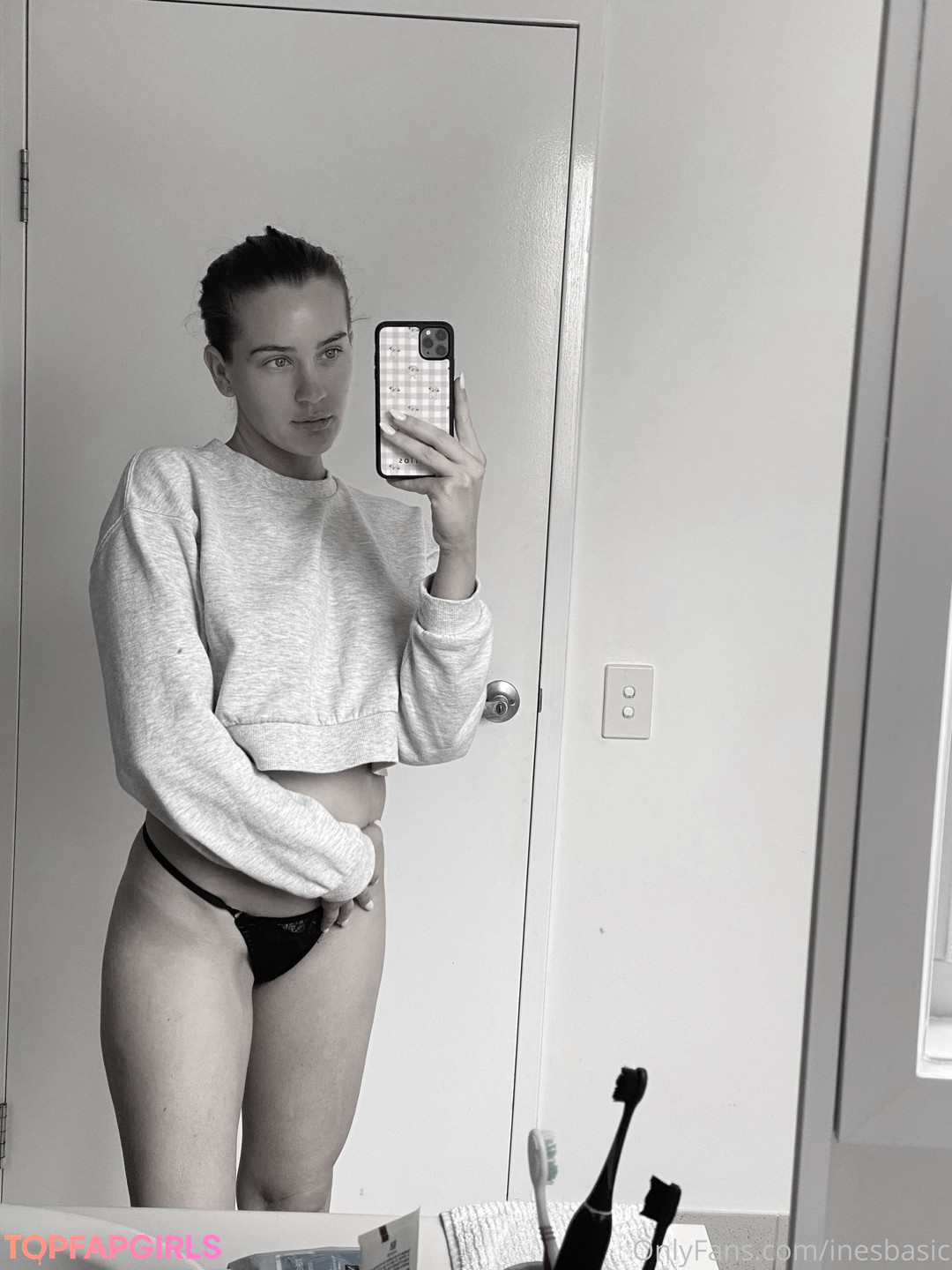 secretary onlyfans sexy picture