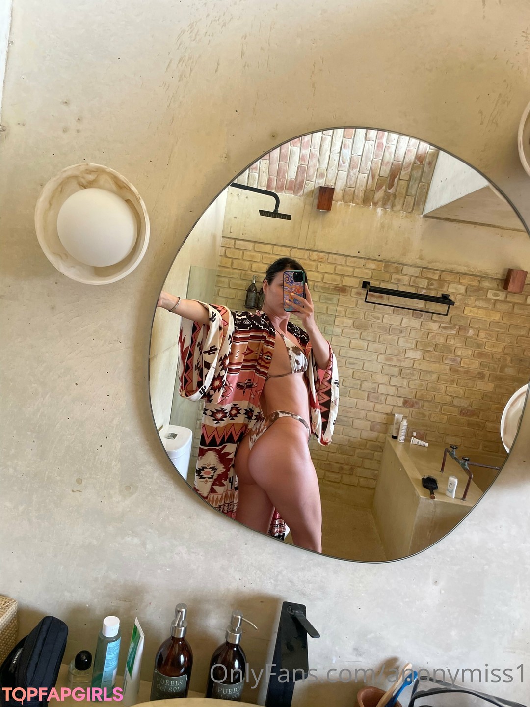 anonymiss1 model adult pics