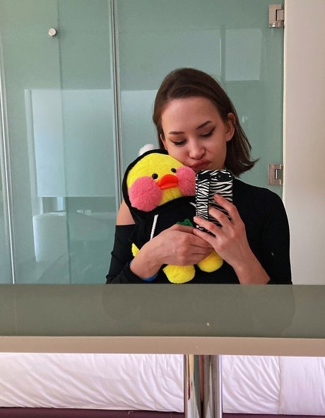 ebony shower onlyfans nude gallery