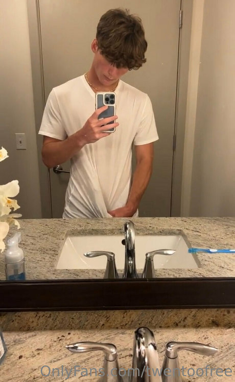 twentoofree star top archive