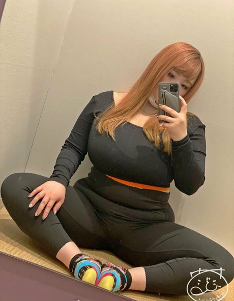 mitoma umi vip top model image