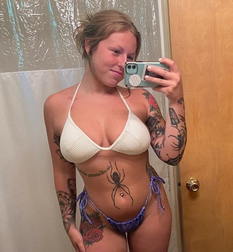 Kayla Heintz pretty model photos