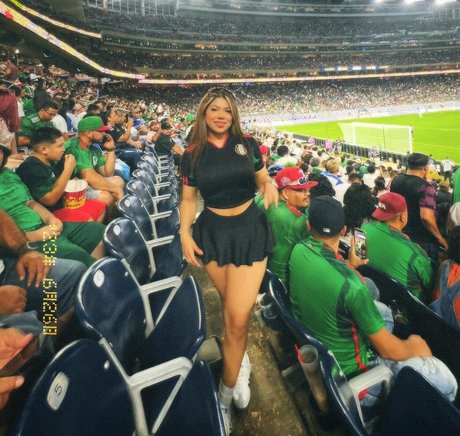 ebony squirt onlyfans nude picture