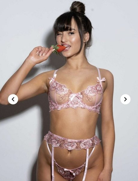 Mayakitty pornstar art pics