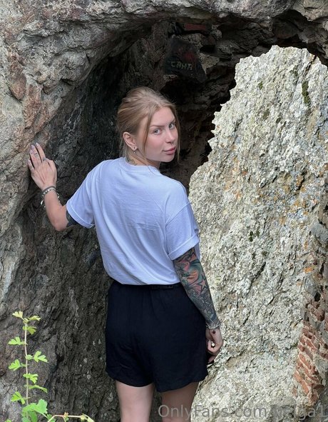 lesbian milf onlyfans porn pictures