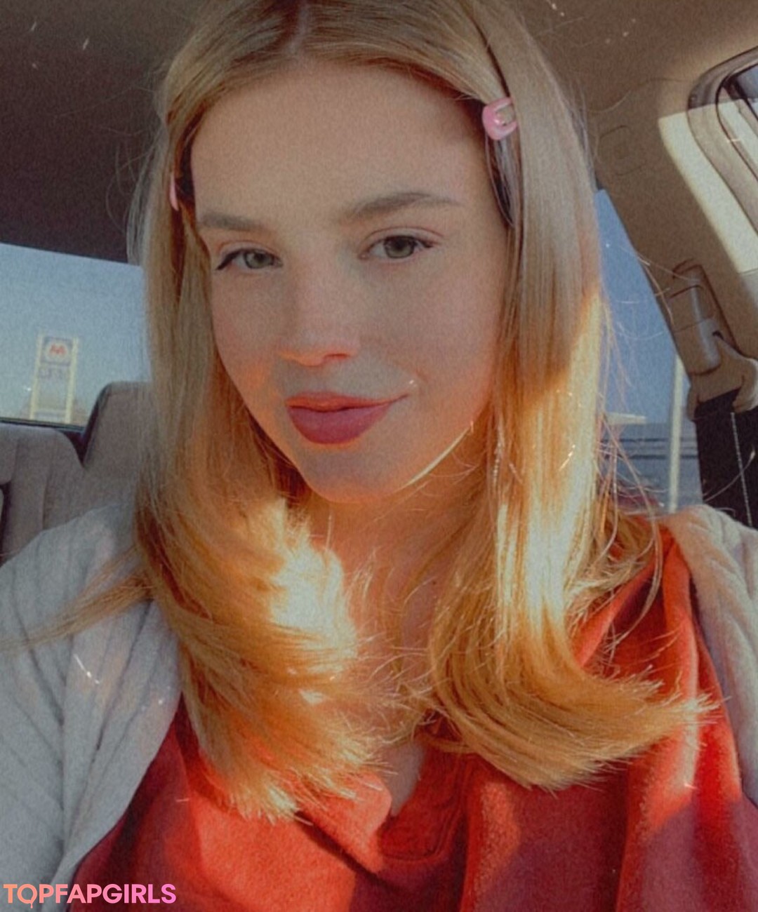 amateur blonde onlyfans nude photo