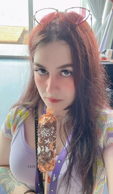 viotcz nice actress pics