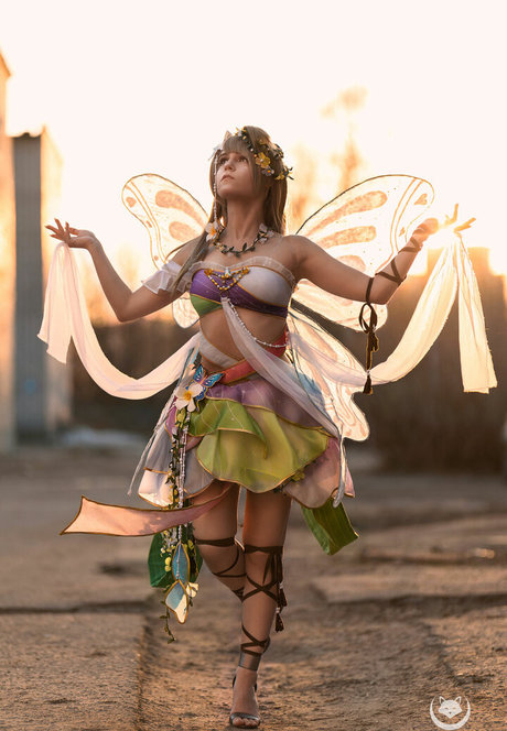 Fox Tsai Shen model hot image