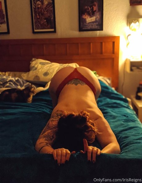 irisreigns pornographic star archive