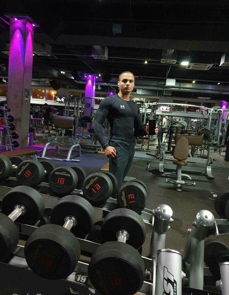 youngmusclegrowingboy star art picture