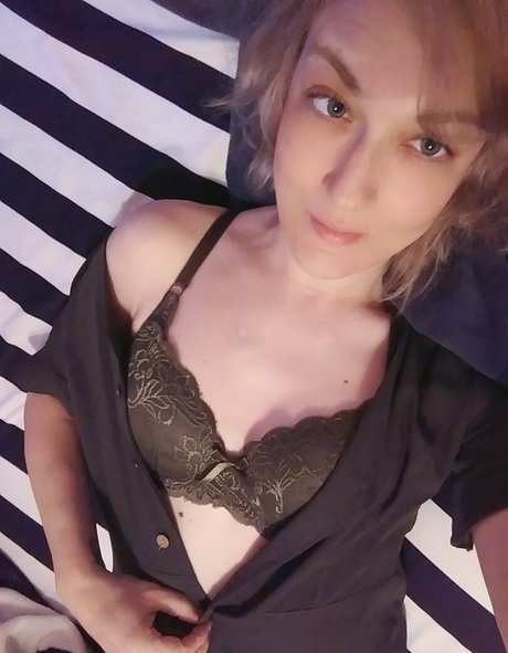 jickyj nude pornstar archive