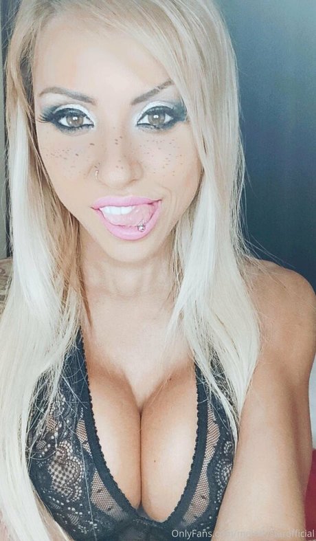 melodystarofficial model nice pics