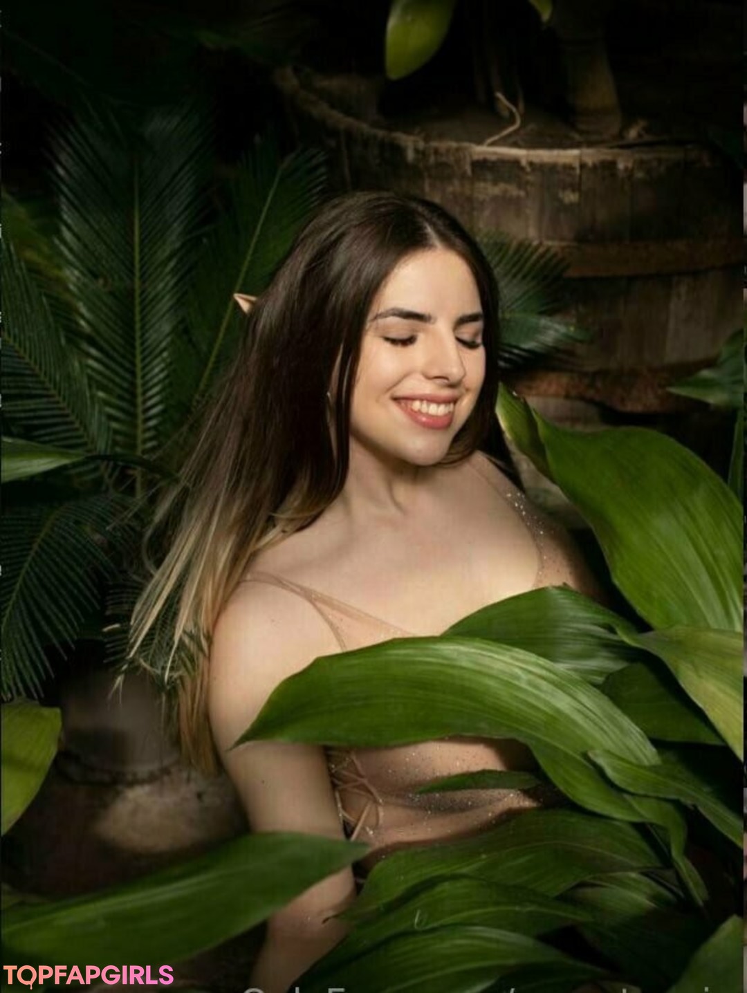 amateur lesbian onlyfans naked images