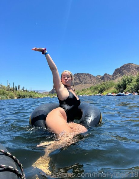 curvy nude onlyfans free sex gallery