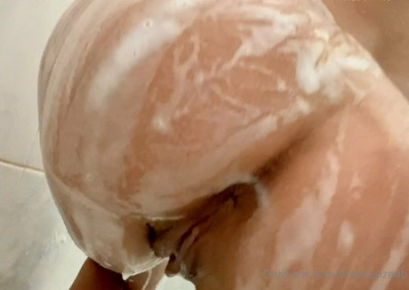 ebony milf onlyfans exclusive images